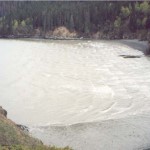 Low tide (lower level).